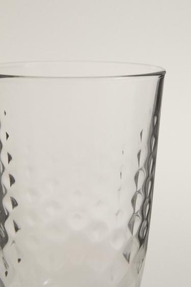 VERRE MOTIF RELIEF - Transparent de Zara - Image 2