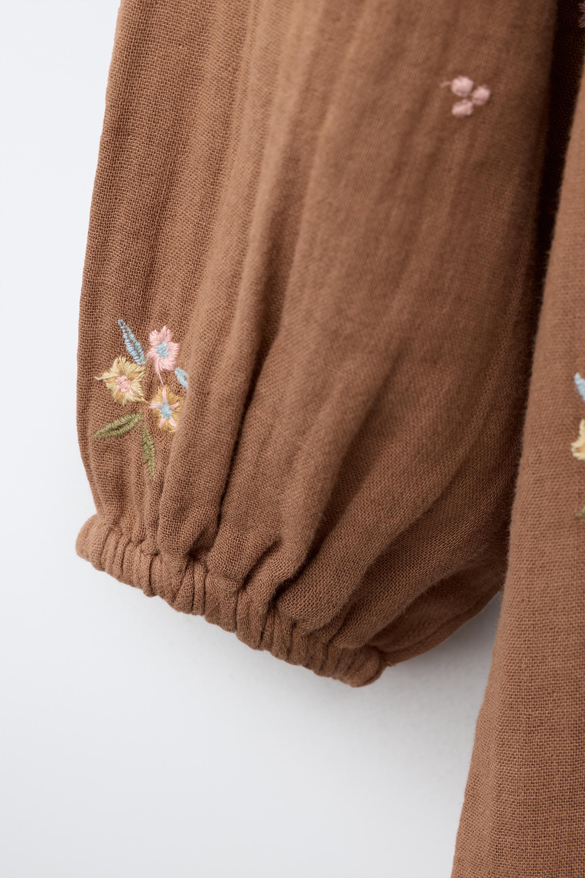 ROBE FLEURS BRODÉES