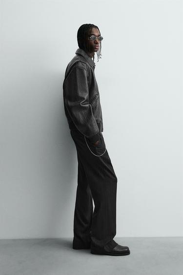 VESTE EN CUIR GRAVÉ - Noir de Zara - Image 3