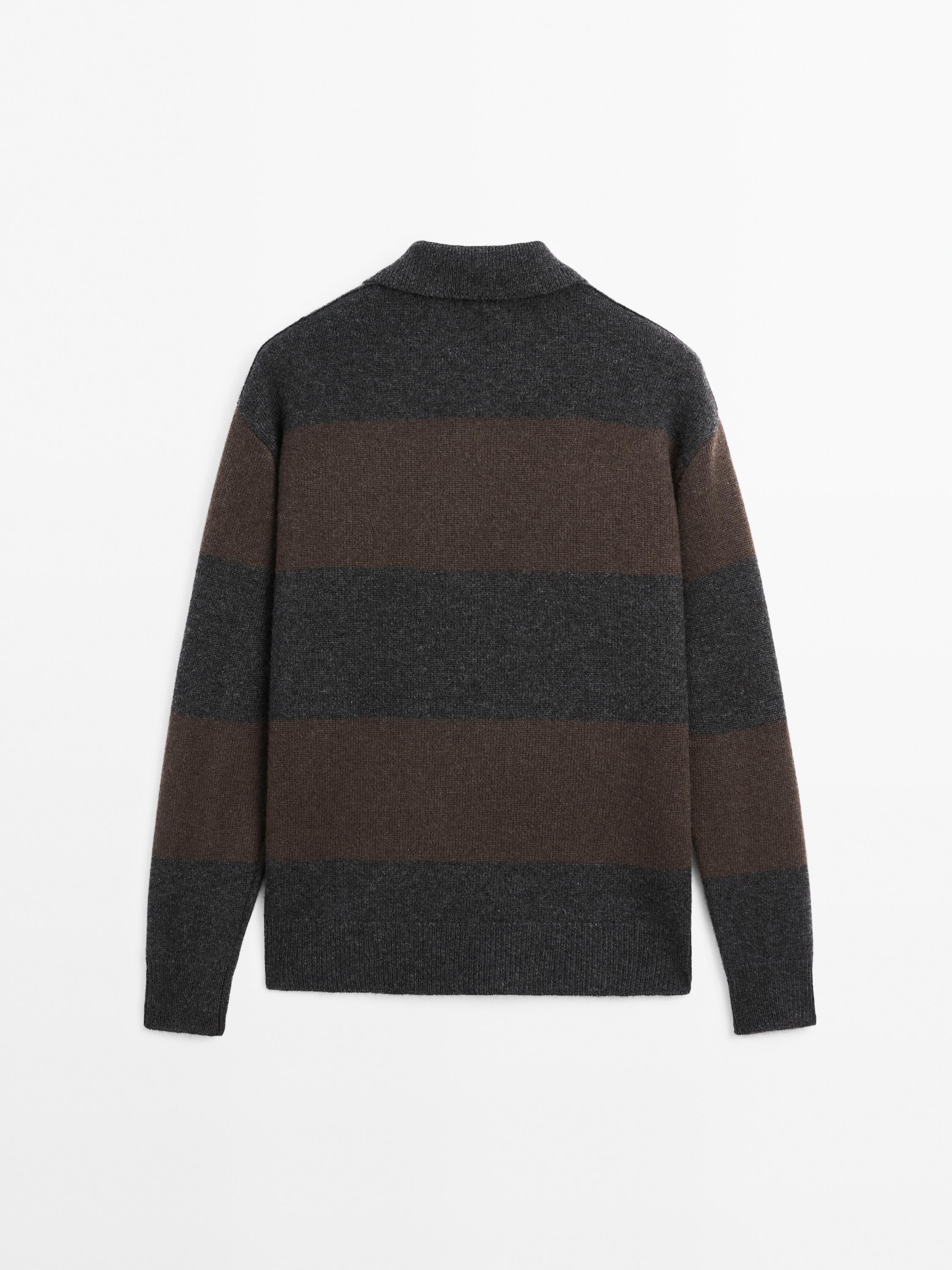 100% cashmere sweater with pocket detail
