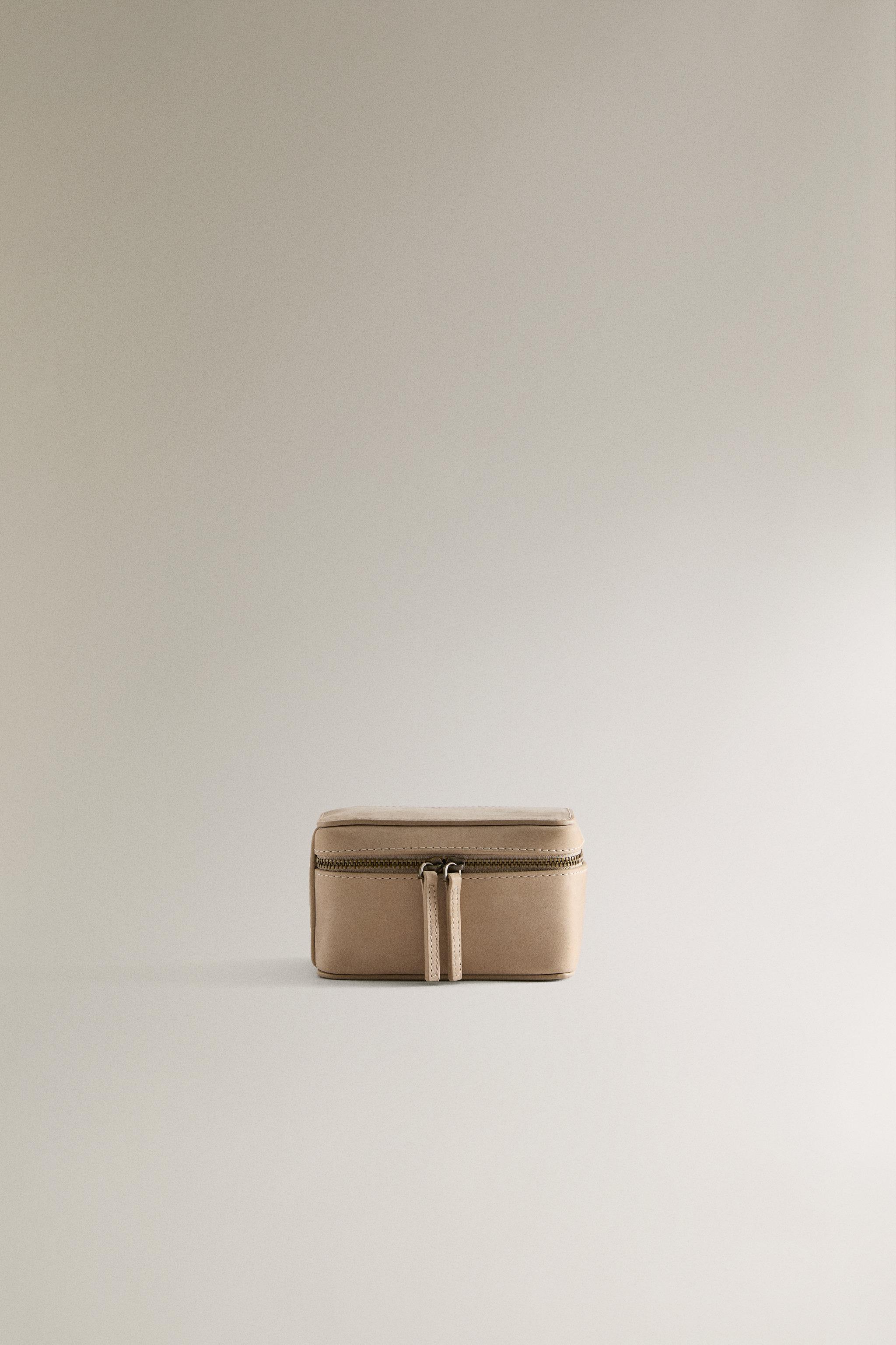 SMALL LEATHER TRAVEL JEWELLERY BOX - Off White | ZARA United States