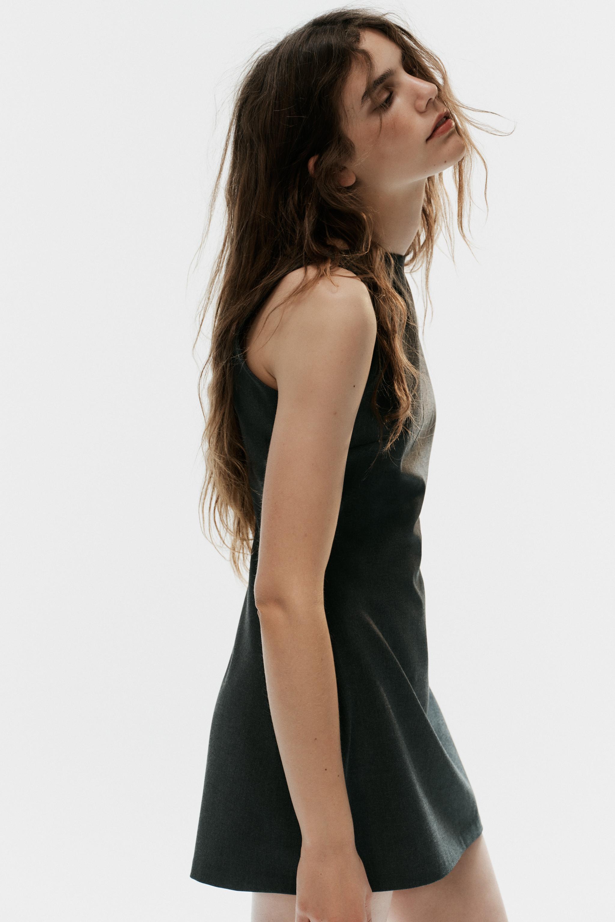 ROBE COURTE COL BATEAU
