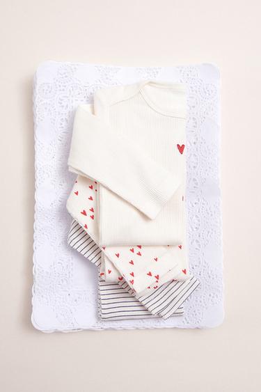 PACK TRES BODIES CUELLO REDONDO CORAZONES - Crudo de Zara