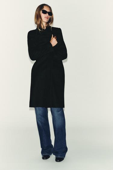 ABRIGO BÁSICO SOFT - Negro de Zara