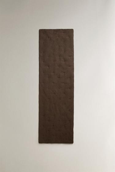 PLEATED FOOT OF THE BED QUILTED BEDSPREAD - Stone by Zara