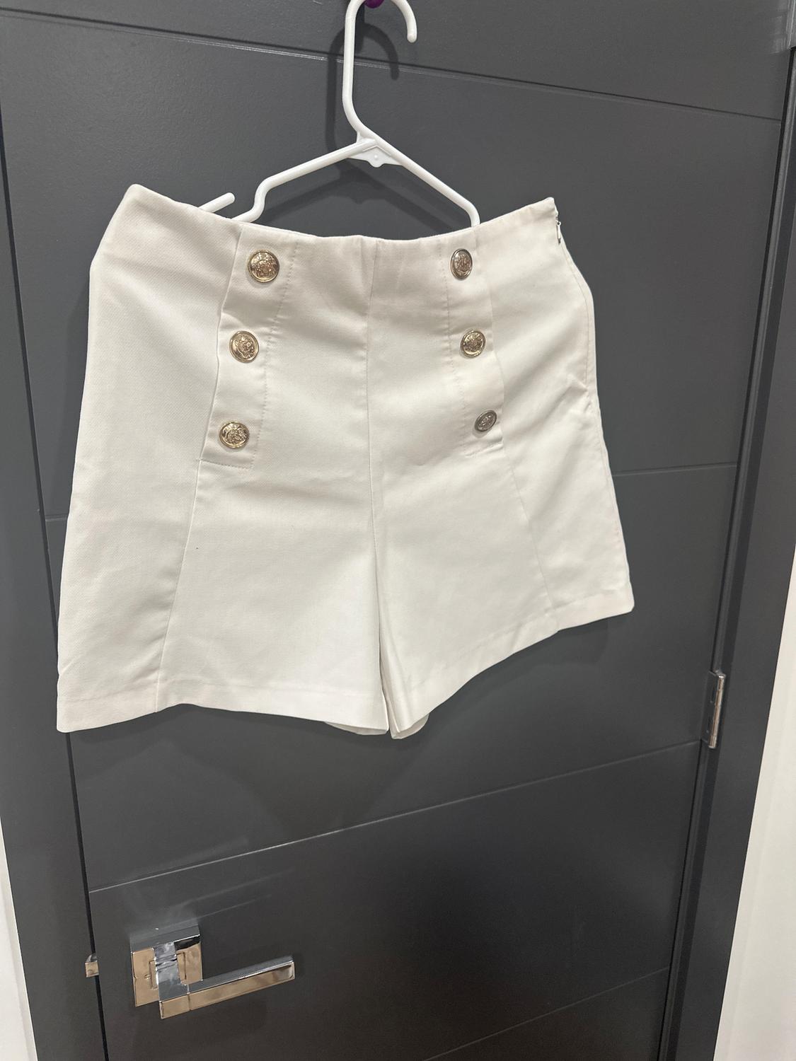 GOLD BUTTON SHORTS - Image 2