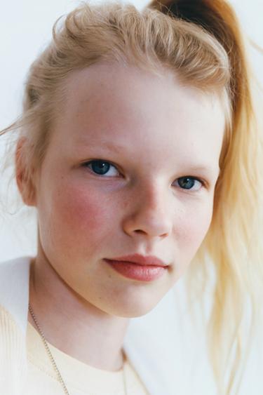 КОМПЛЕКТ ТЕНИСКА И ПАНТАЛОН WIDE LEG - Жълто от Zara