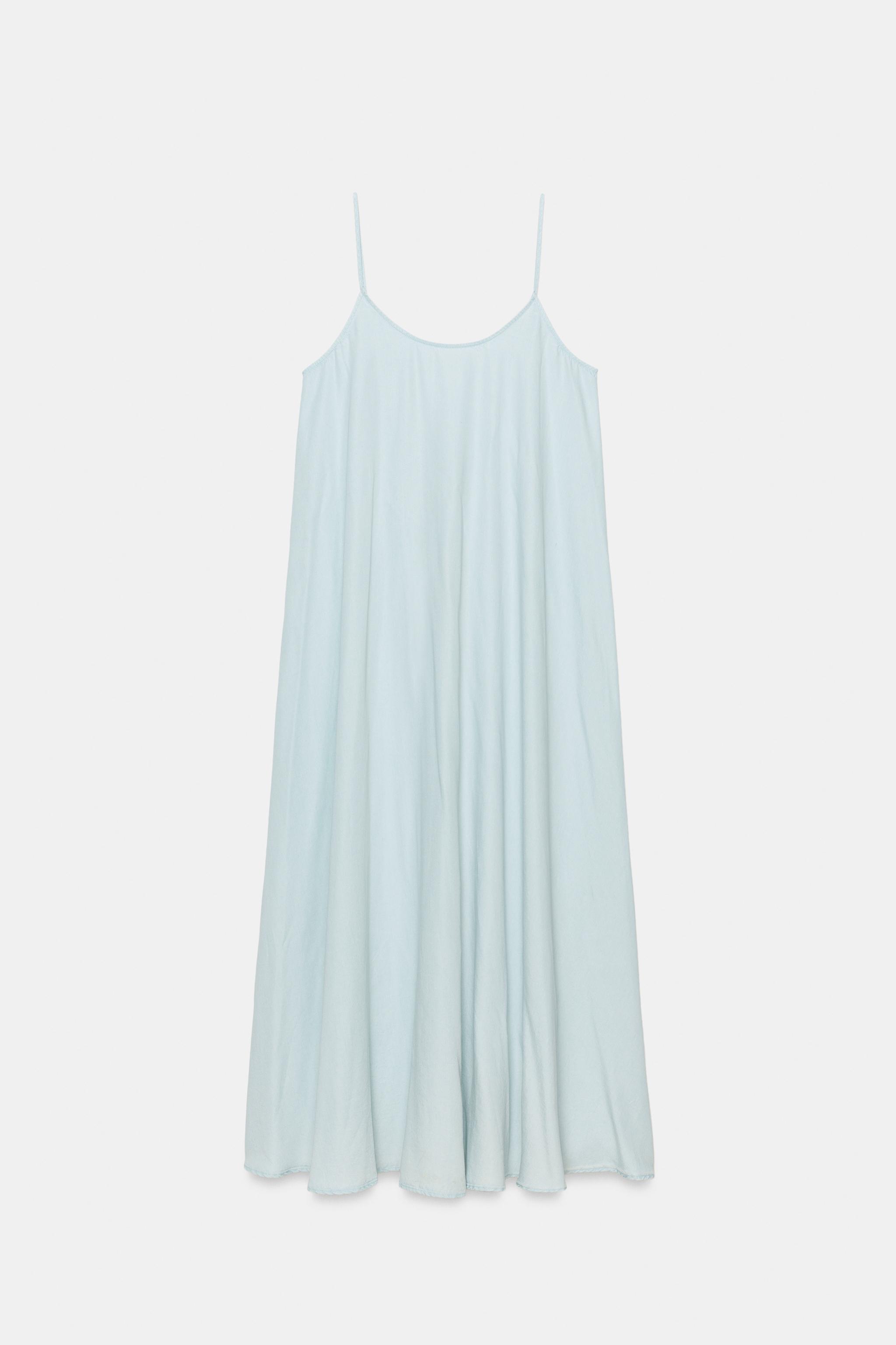 FLOWY LONG DRESS