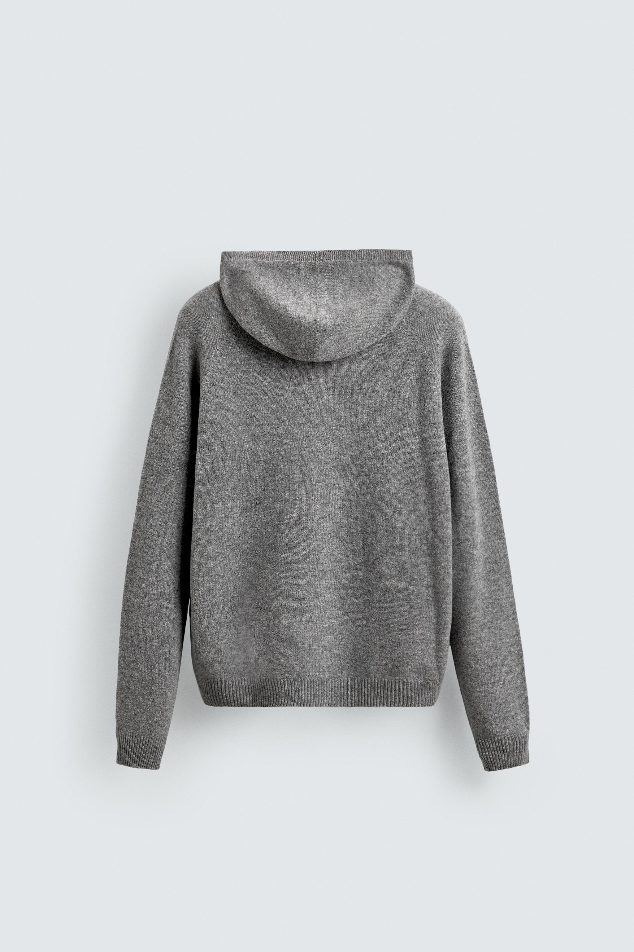 100% WOOL HOODED SWEATER