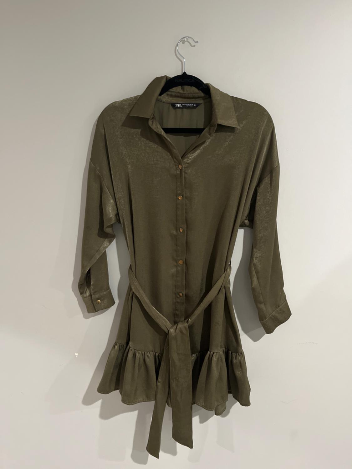 SATIN EFFECT SHIRT DRESS