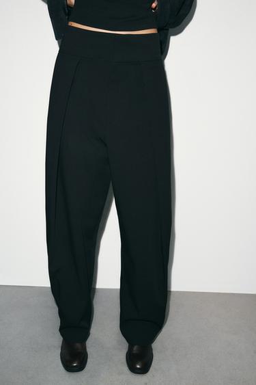 PANTALÓN BALLOON PLIEGUES - Negro de Zara