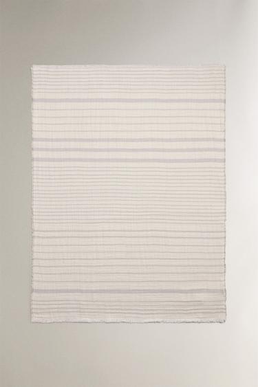 COUVERTURE ENFANT GAZE RAYURES - Bleu clair de Zara - Image 0