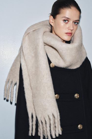 Zara CHUNKY FRINGED SCARF - Stone - Image 0