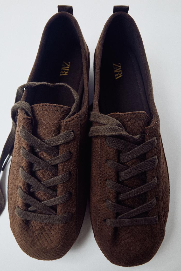 Zapatilla blucher textura