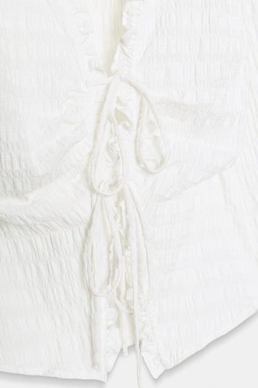 TOP NID D'ABEILLE À LACETS - Écru de Zara - Image 8