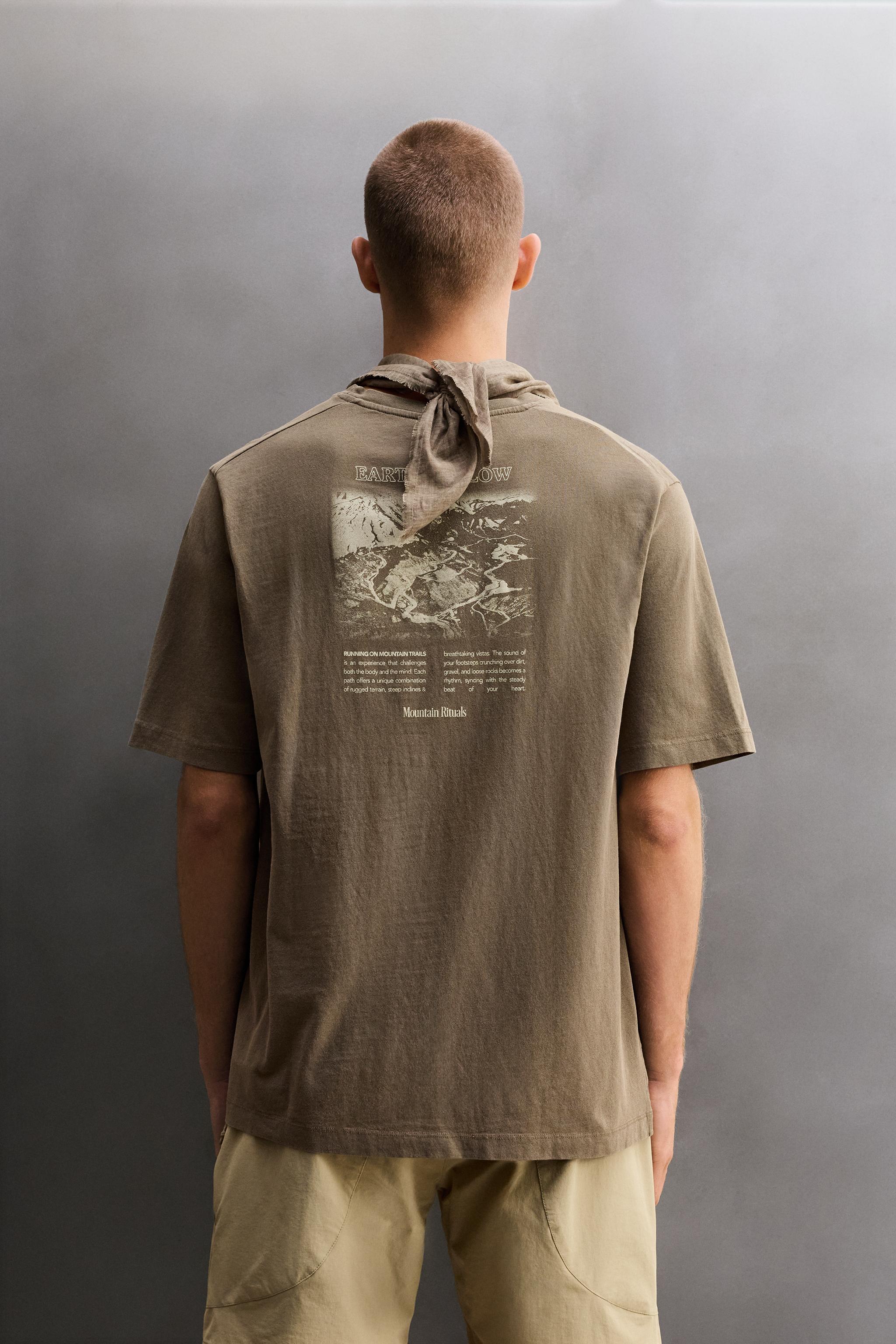 REGULAR FIT GRAPHIC PRINT T-SHIRT