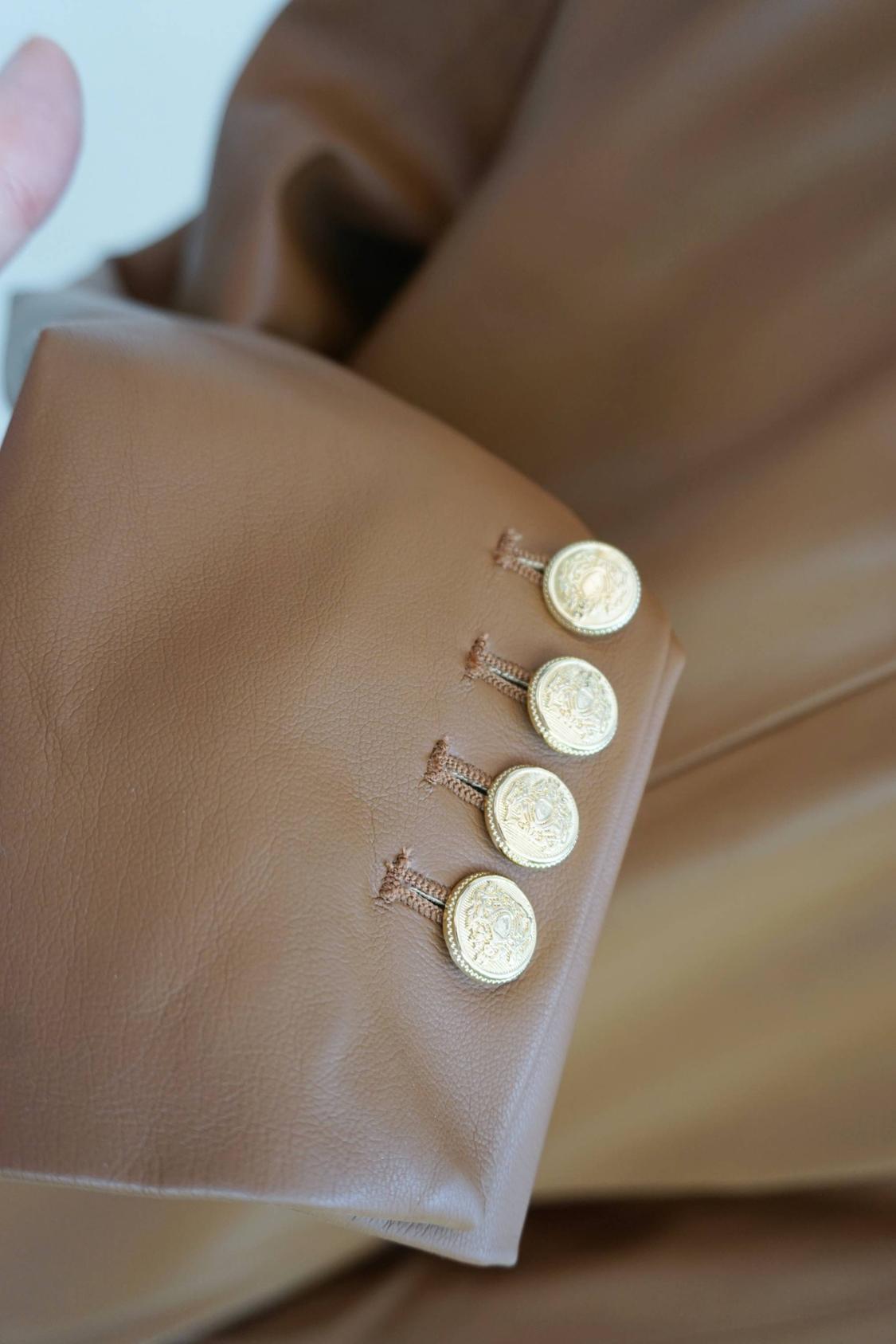 BUTTONED FAUX LEATHER BLAZER - Image 3