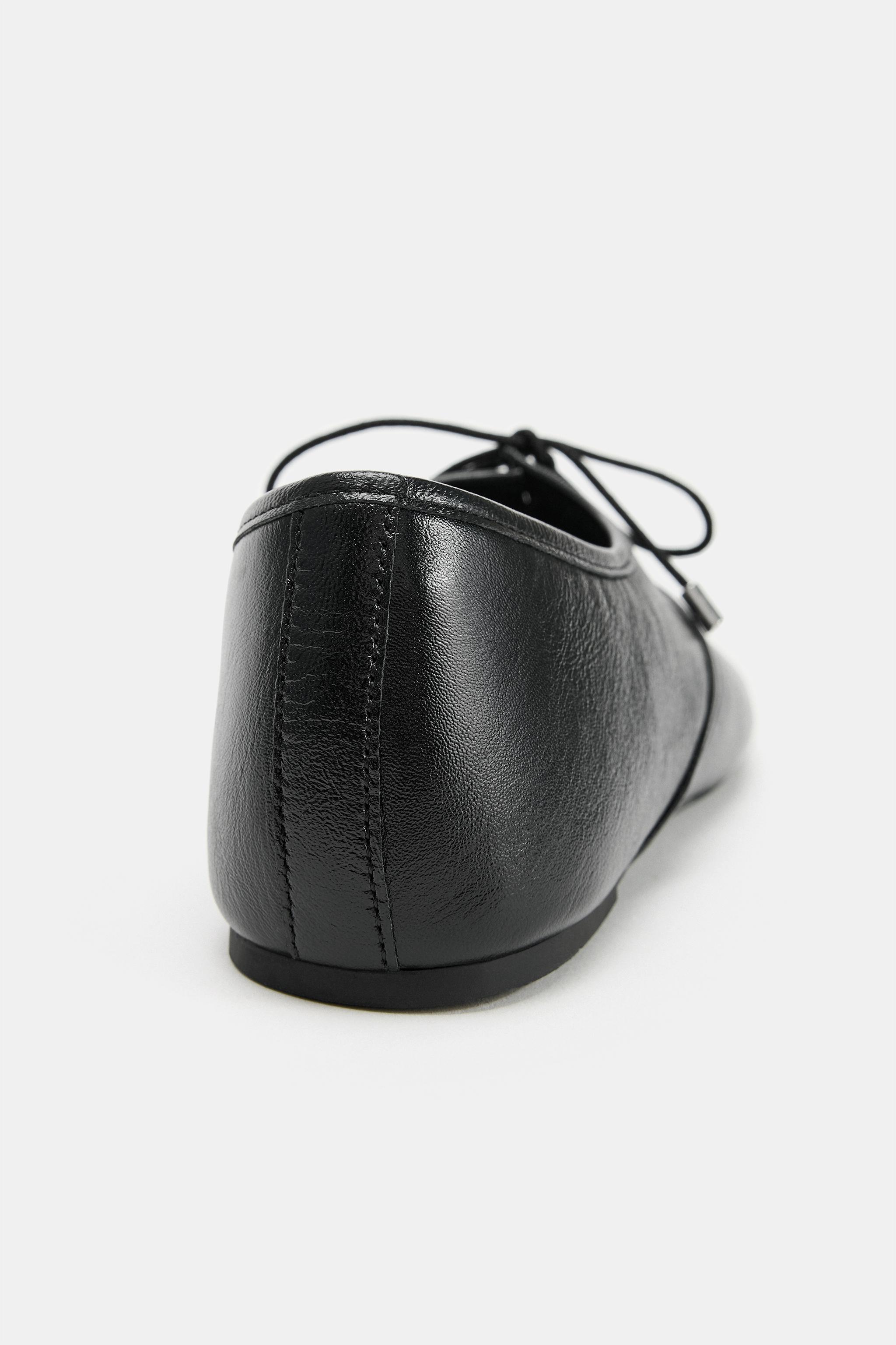SOFT LEATHER BLUCHERS