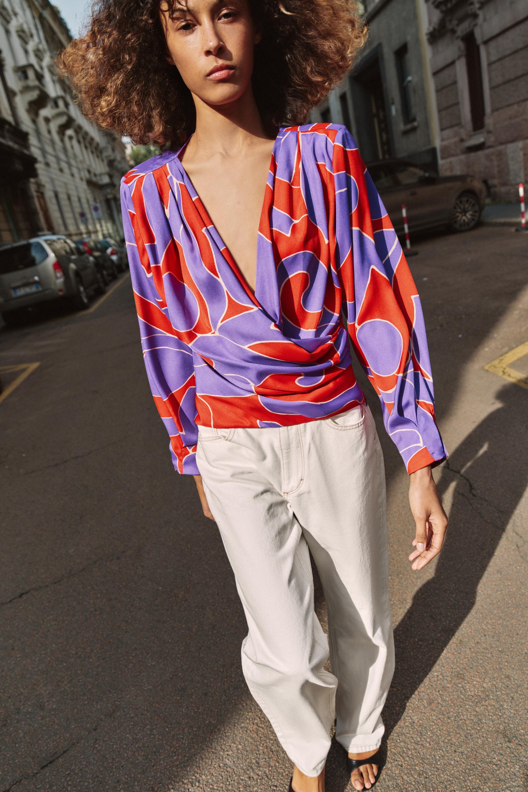 PRINTED SATIN SHIRT WITH SHOULDER PADS - Multicoloured | ZARA