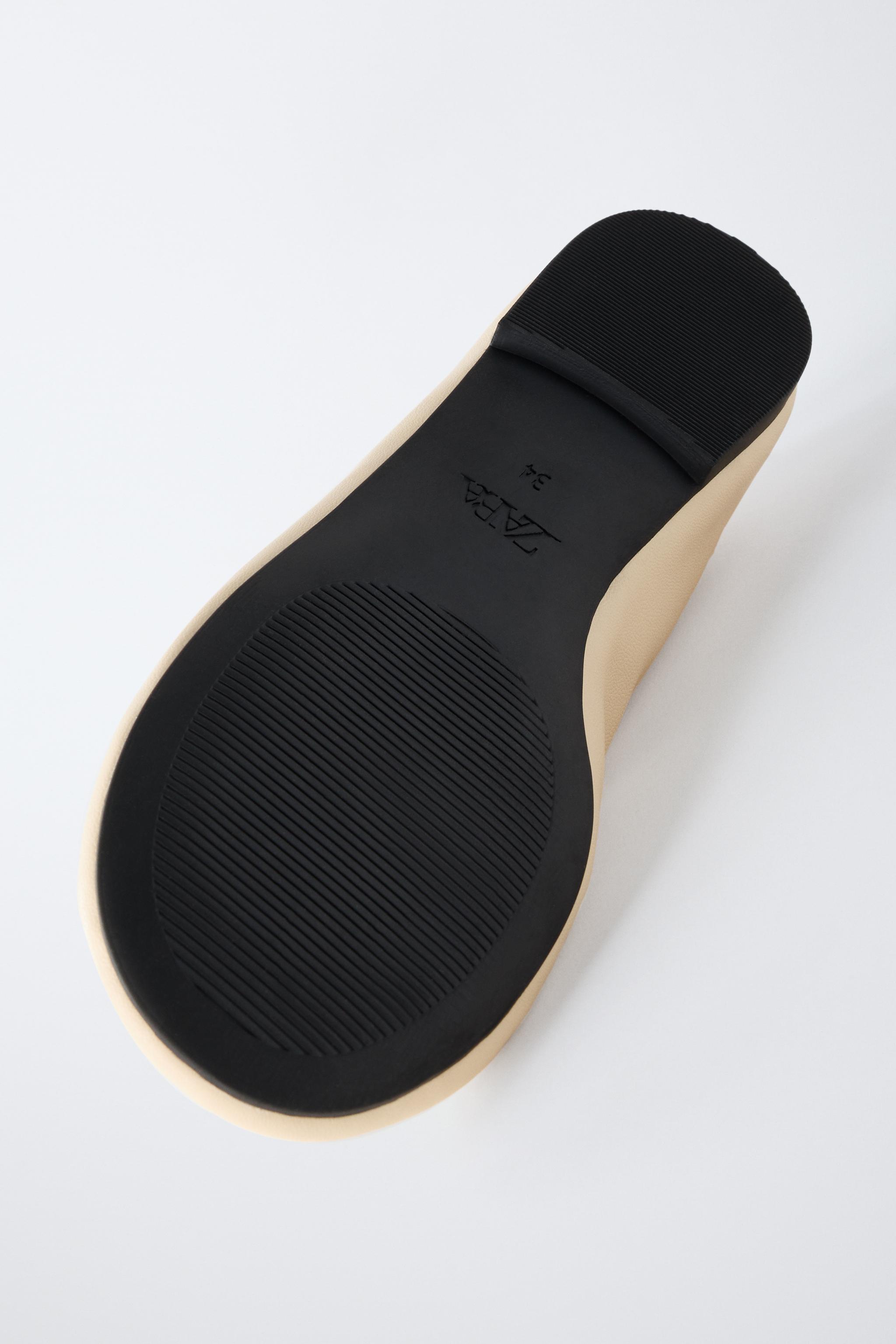 CHARM BALLET FLATS
