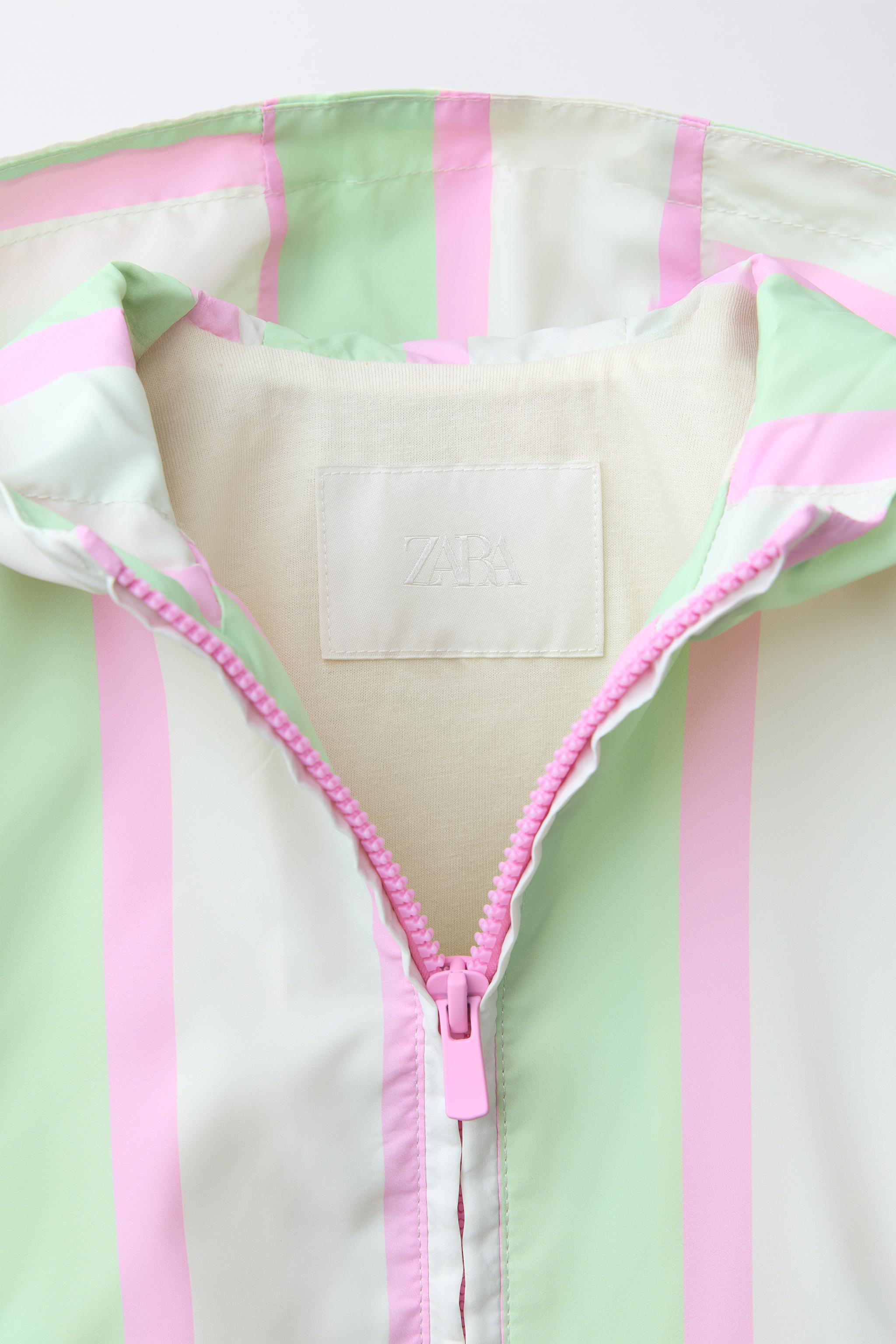 LIGHTWEIGHT STRIPED WATER REPELLENT RAINCOAT