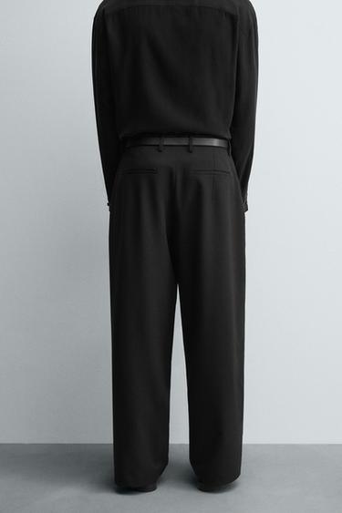 PANTALON À PLIS ET RAYURES TENNIS - Noir de Zara - Image 2