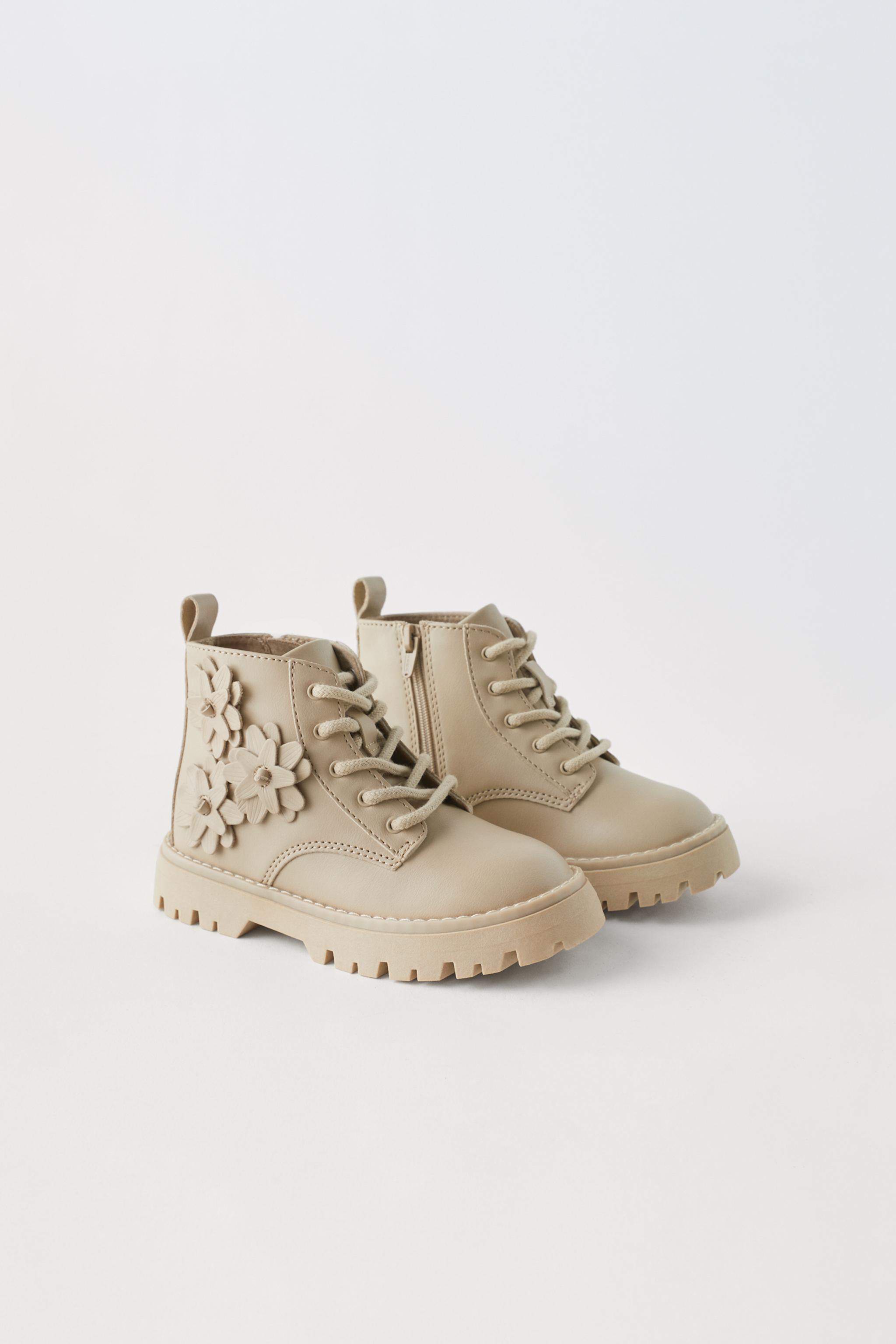 White lace up outlet boots zara