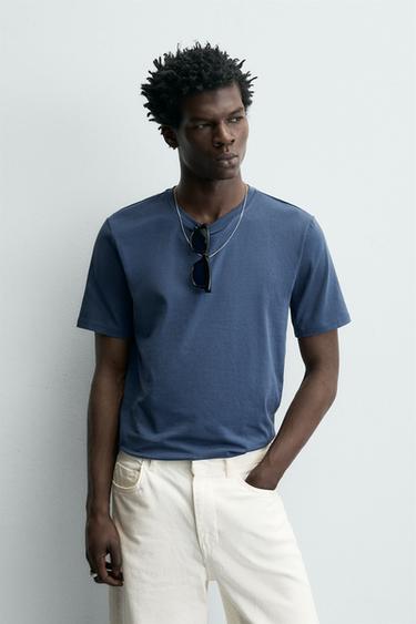 تيشرت SLIM FIT بيزك - أزرق by Zara