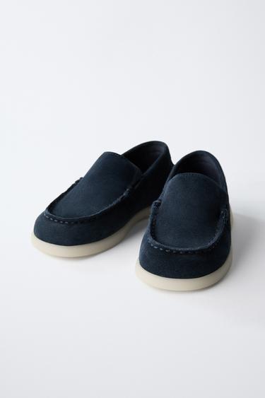 CHAUSSURES BATEAU EN CUIR - Bleu de Zara - Image 2