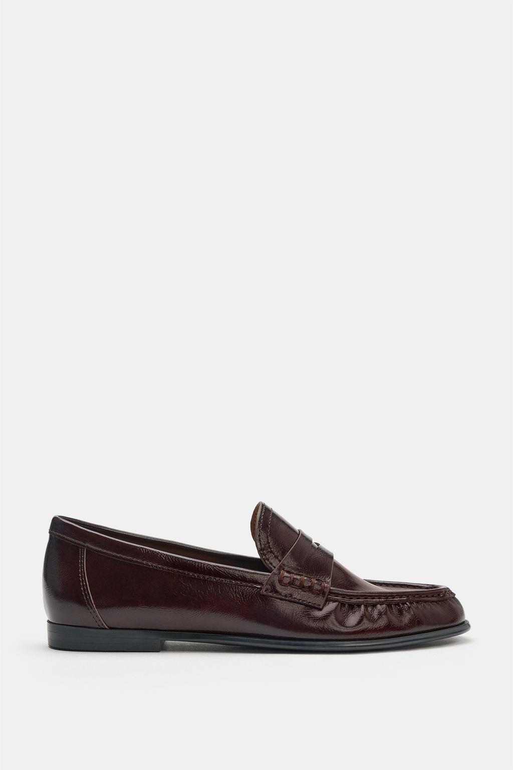SOFT GATHERED LOAFERS