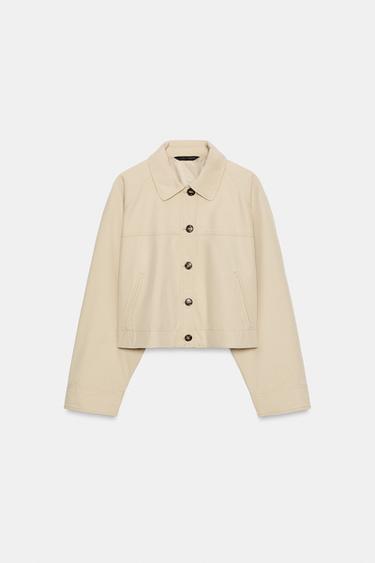 TRENCH CURTO COM BOTÕES - Bege da Zara