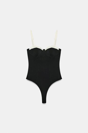 BODI TIRANTES CONTRASTE - Negro / Branco de Zara