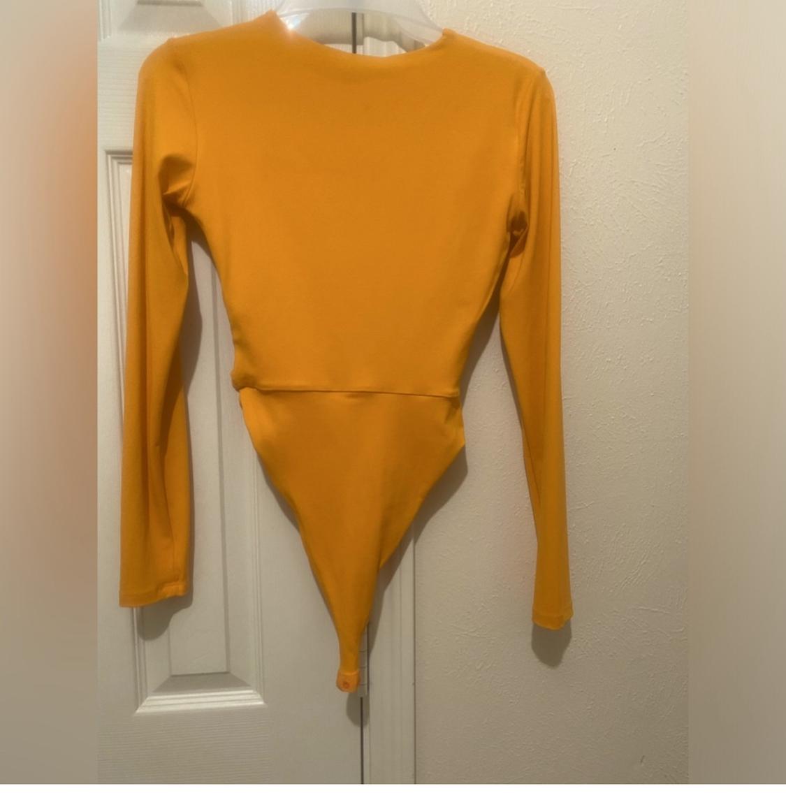 ORANGE CUT OUT BODYSUIT - Image 2