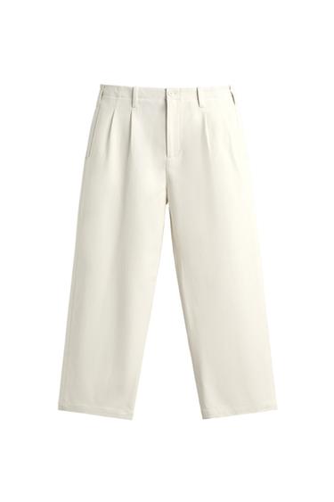 بنطلون WIDE FIT بثنيات - أبيض الخاص بـ Zara
