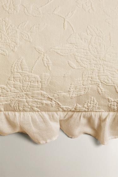 JACQUARD CUSHION COVER WITH RUFFLE - Beige by Zara - Image 4