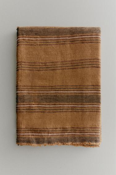 COUVERTURE LIN RAYURES - Sable de Zara - Image 4