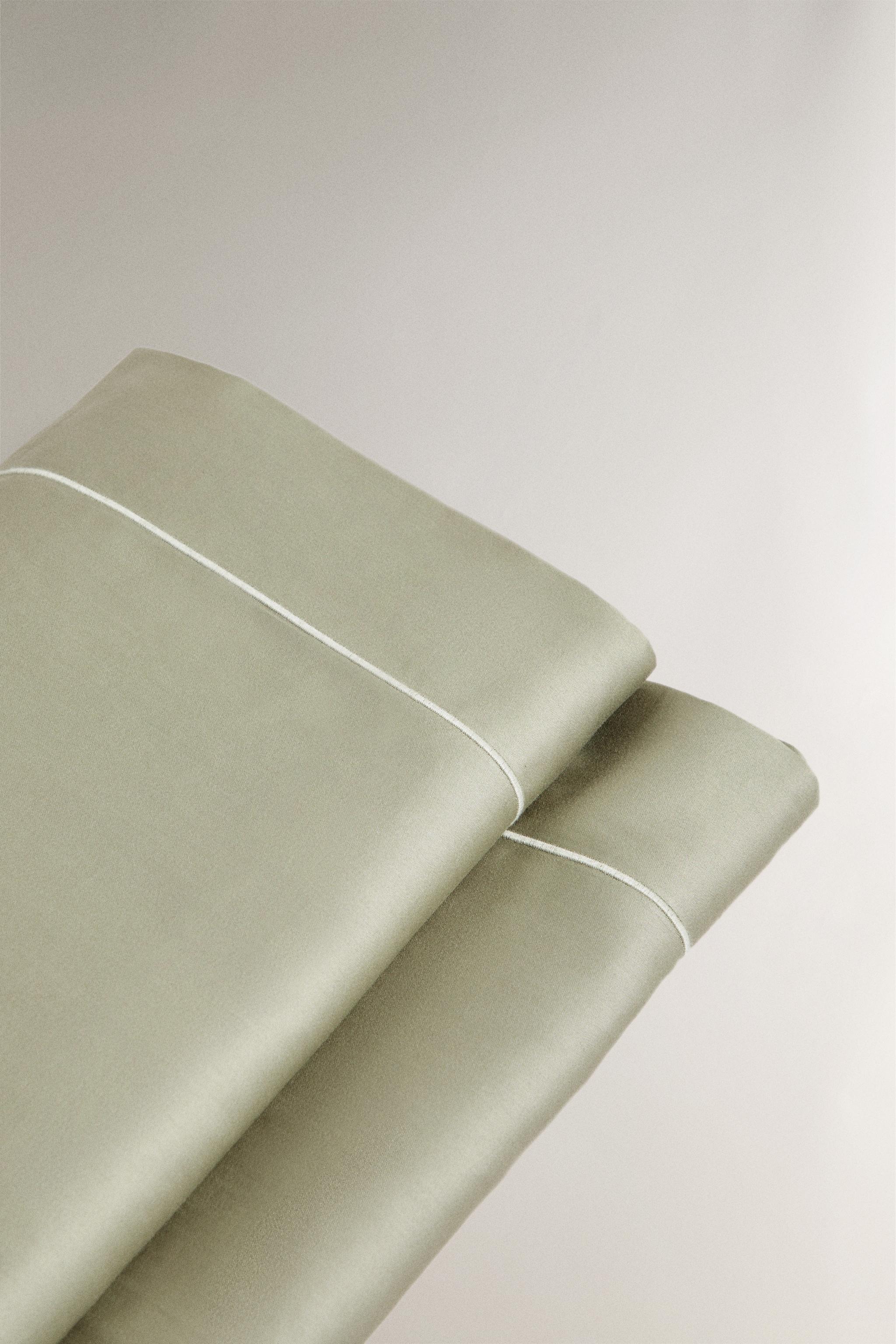 SATEEN FLAT SHEET WITH TRIM (300 THREAD COUNT) — Green