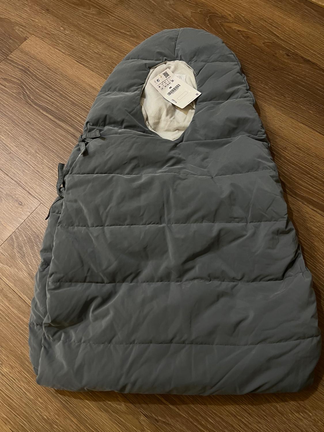 PREMIUM DOWN PUFFER BABY CARRIER - Image 2