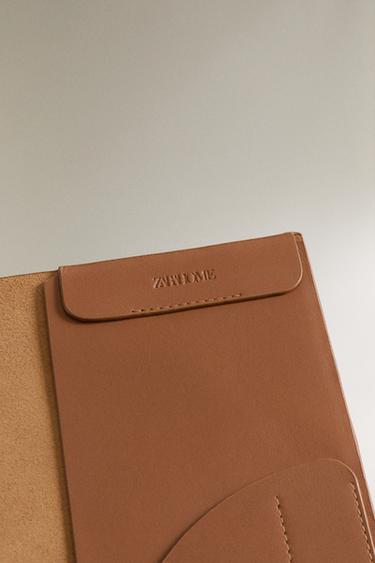 ÉTUI LIVRE EN CUIR - Marron de Zara - Image 4