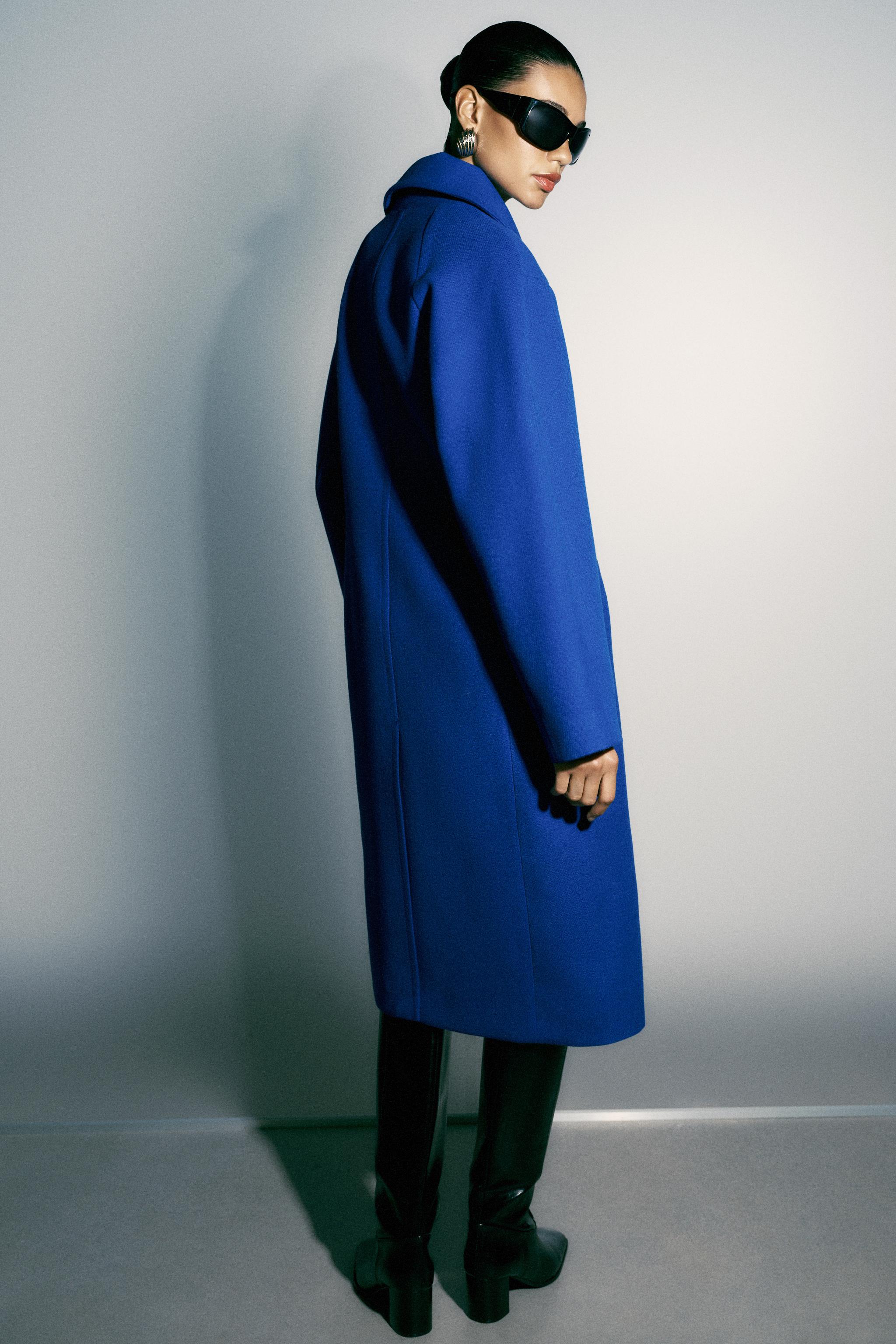 OVERSIZED DROPPED SHOULDER COAT