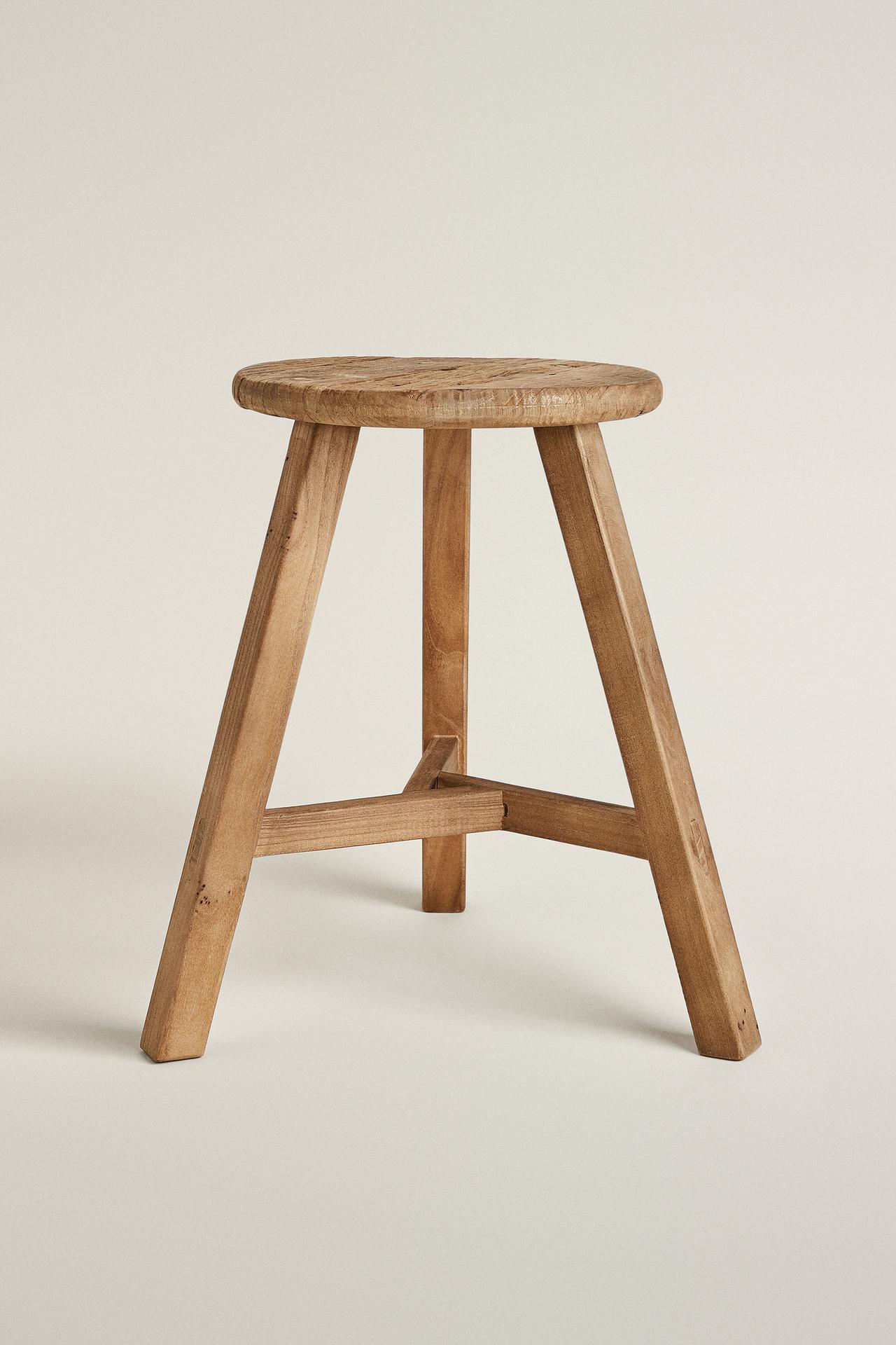 CIRCULAR WOOD STOOL — Light beige