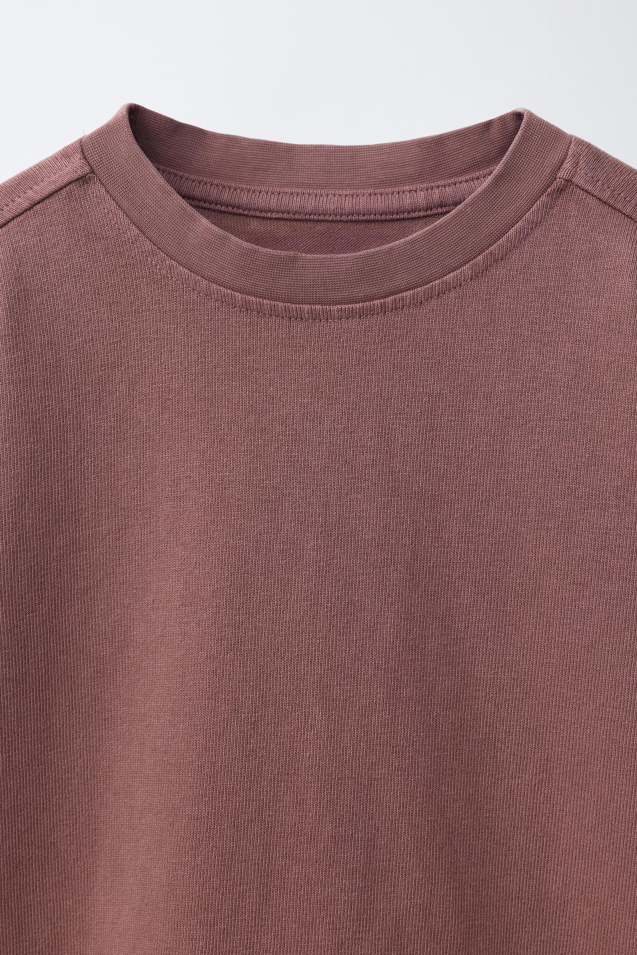 ENSEMBLE T-SHIRT ET BERMUDA UNI TEINT SUR PIÈCE