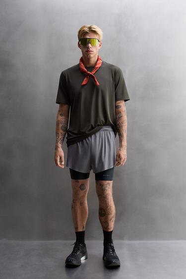 Zara TECHNICAL GRAPHIC PRINT T-SHIRT - Gray green