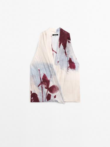 Top halter cruzado estampado - blanco de Zara