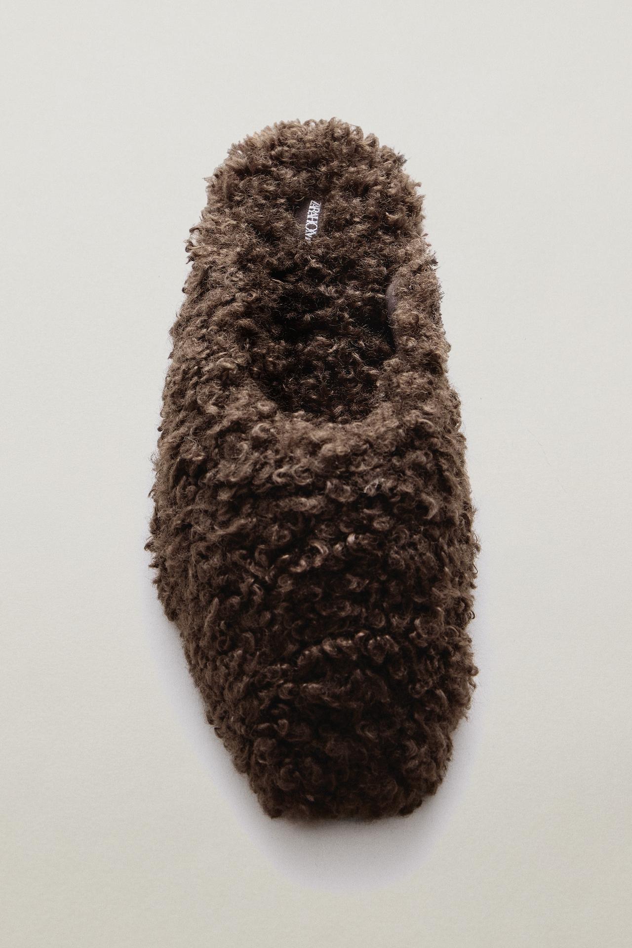 FAUX SHEARLING MULE SLIPPERS — Brown