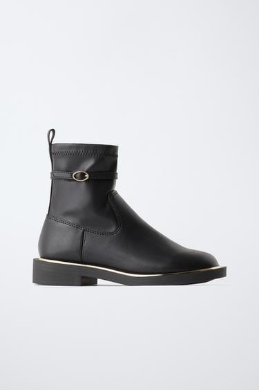 ANKLE BOOTS WITH METAL DETAIL - Black by Zara