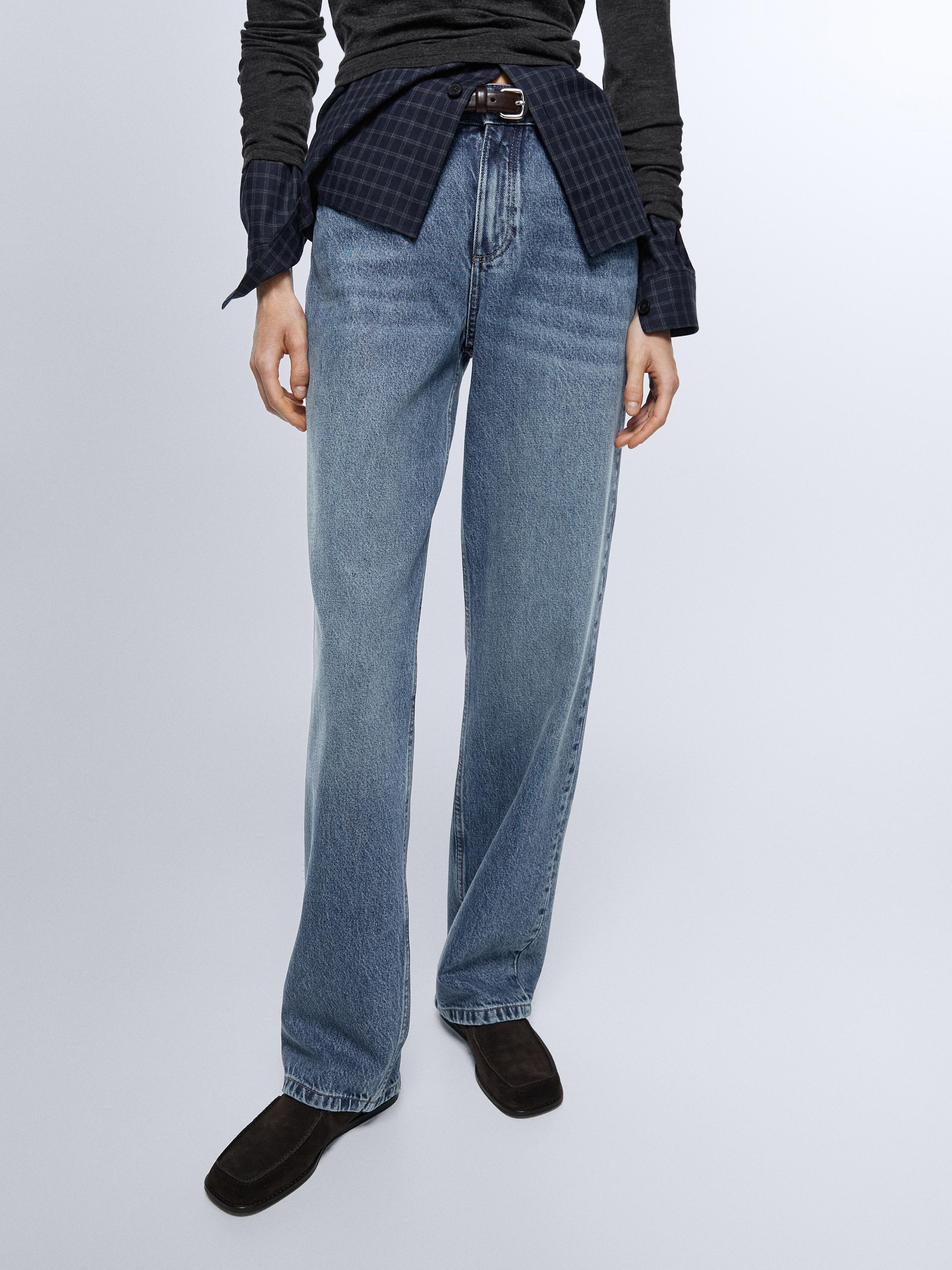 Mid-rise straight-leg jeans