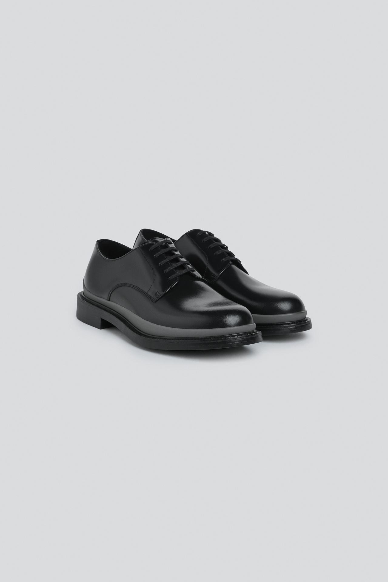 LEATHER SHOES — Black