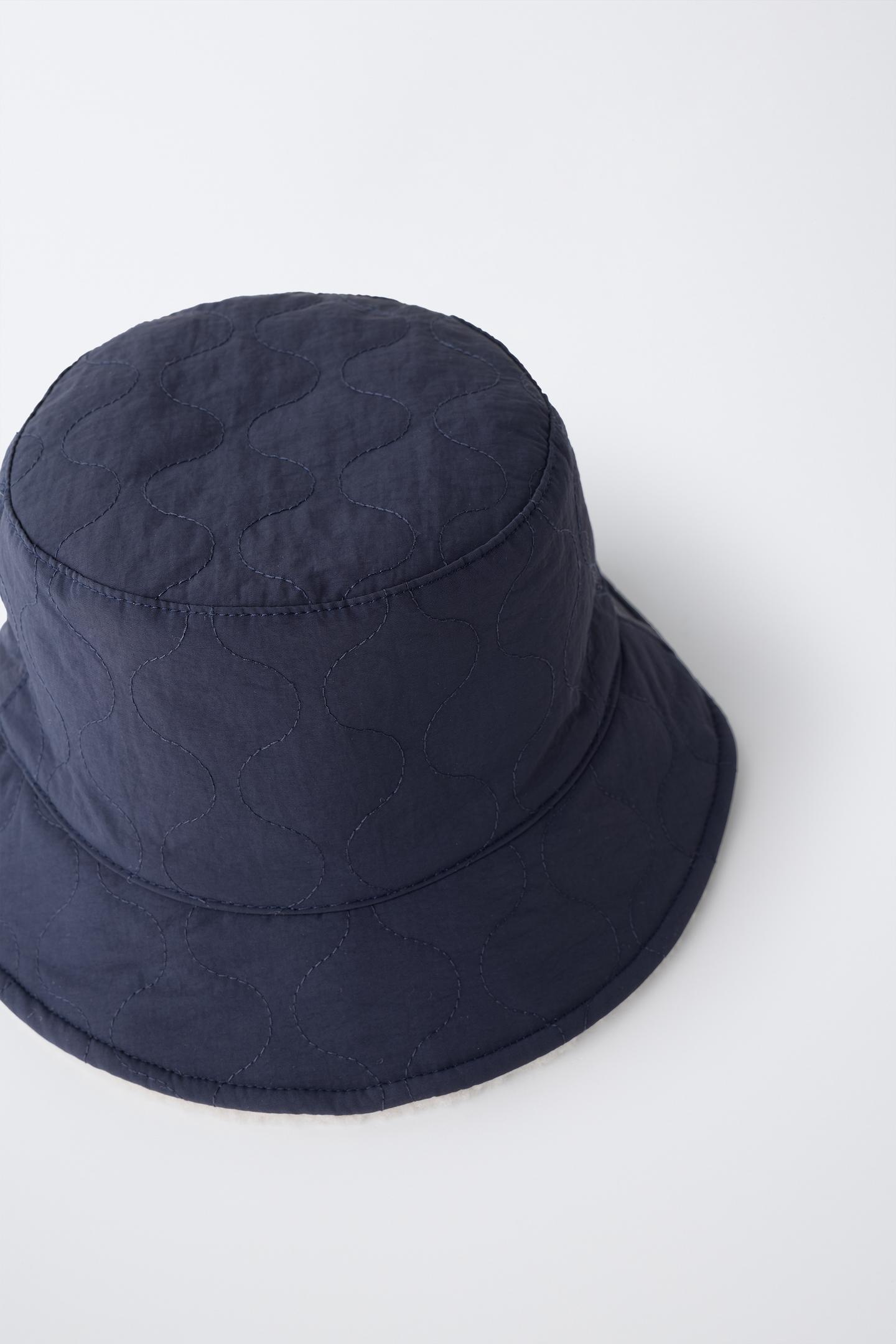 Детская панама Zara Reversible Nylon Faux Shearling Bucket Hat, цвет: Тёмно-синий — фото 3