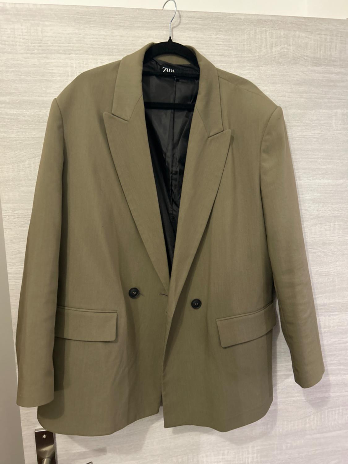 OVERSIZE DOUBLE-BREASTED BLAZER
